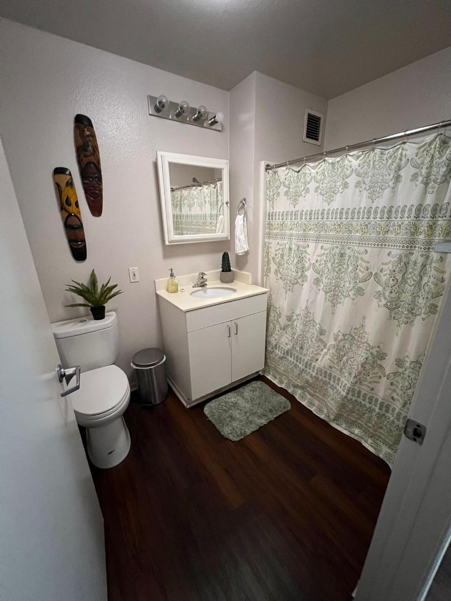 House Of Sunsets By Convention Center Petco Apartment San Diego Exterior photo